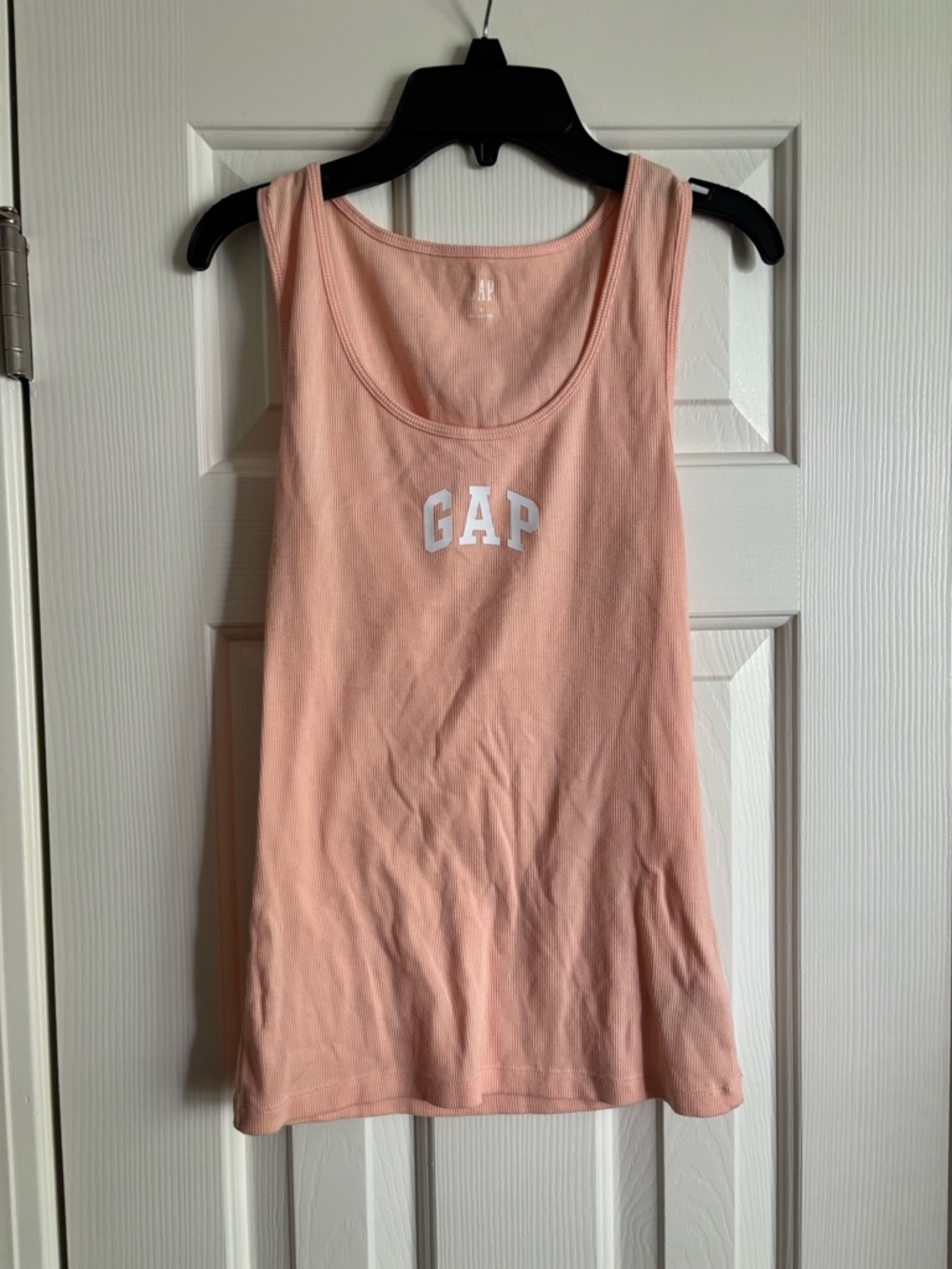 GAP Peach Scoop Neck Tank with White Logo